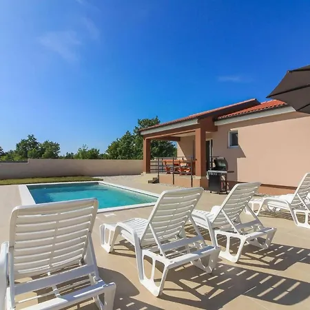 New Beautiful With Private Pool In Istria