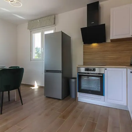 New Beautiful With Private Pool In Istria Villa Stokovci