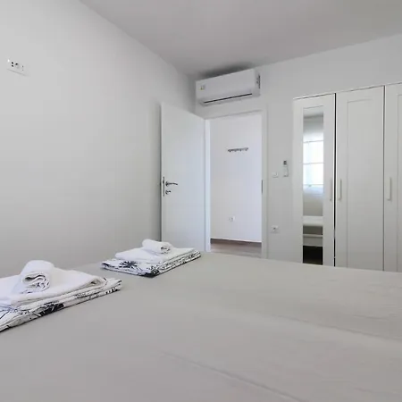 Villa New Beautiful With Private Pool In Istria *